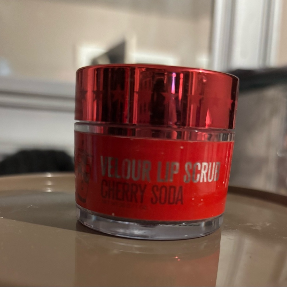 Velour Lip Scrub - Cherry Soda